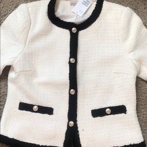 I am selling brand new clothes